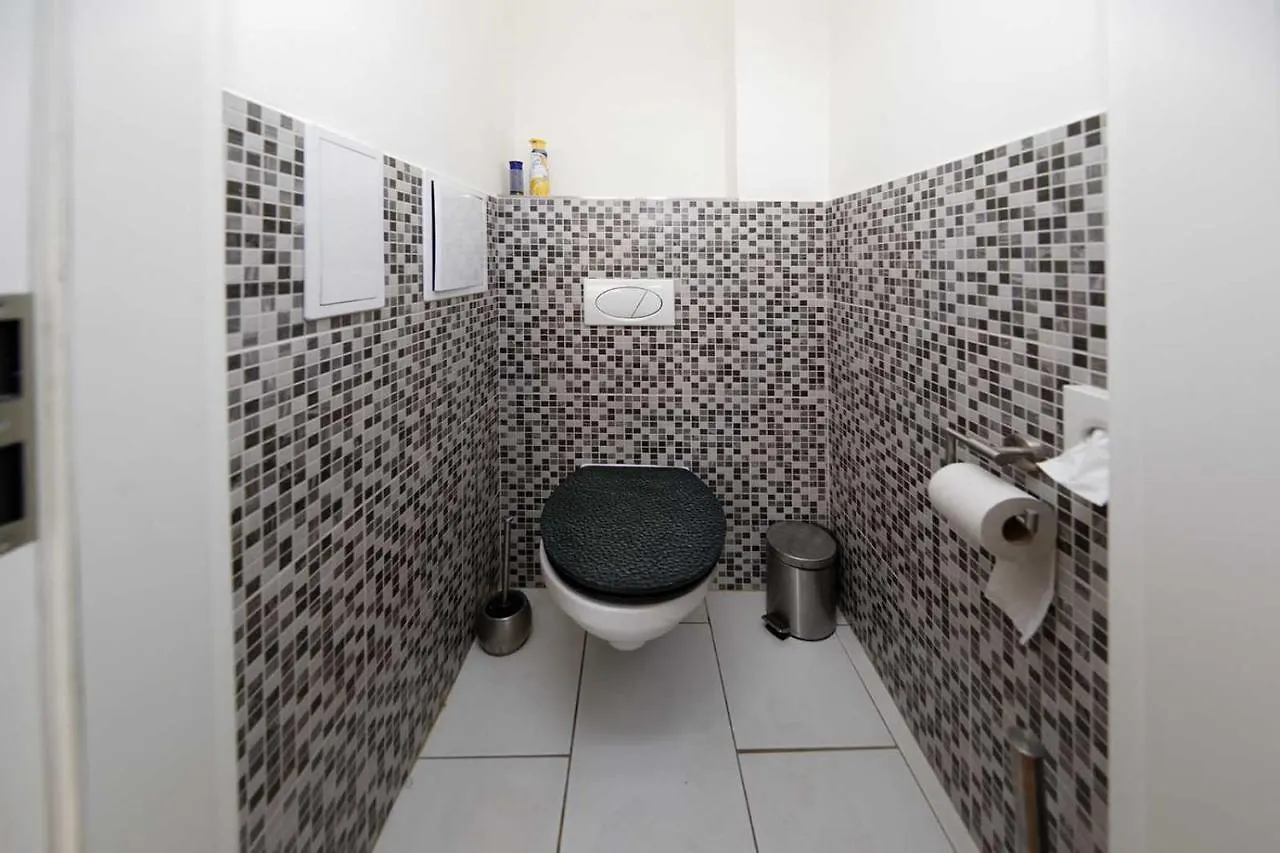 Peter'S Tower Apartments Prague Czech Republic
