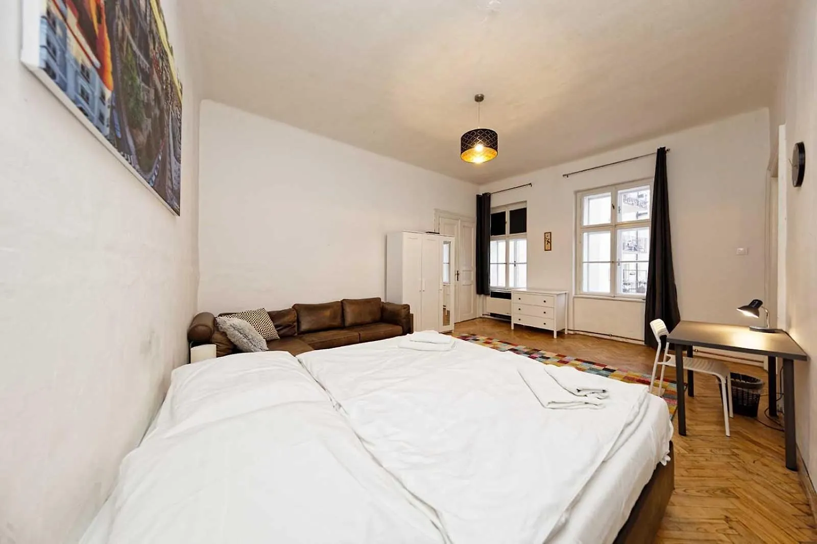 Peter'S Tower Apartments Prague