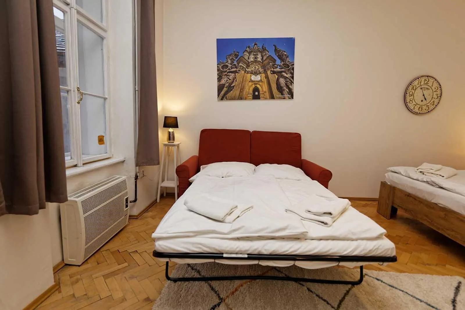 Peter'S Tower Apartments Prague