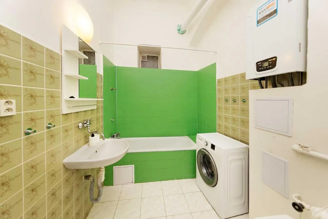 Peter'S Tower Apartments Praha 0*,
